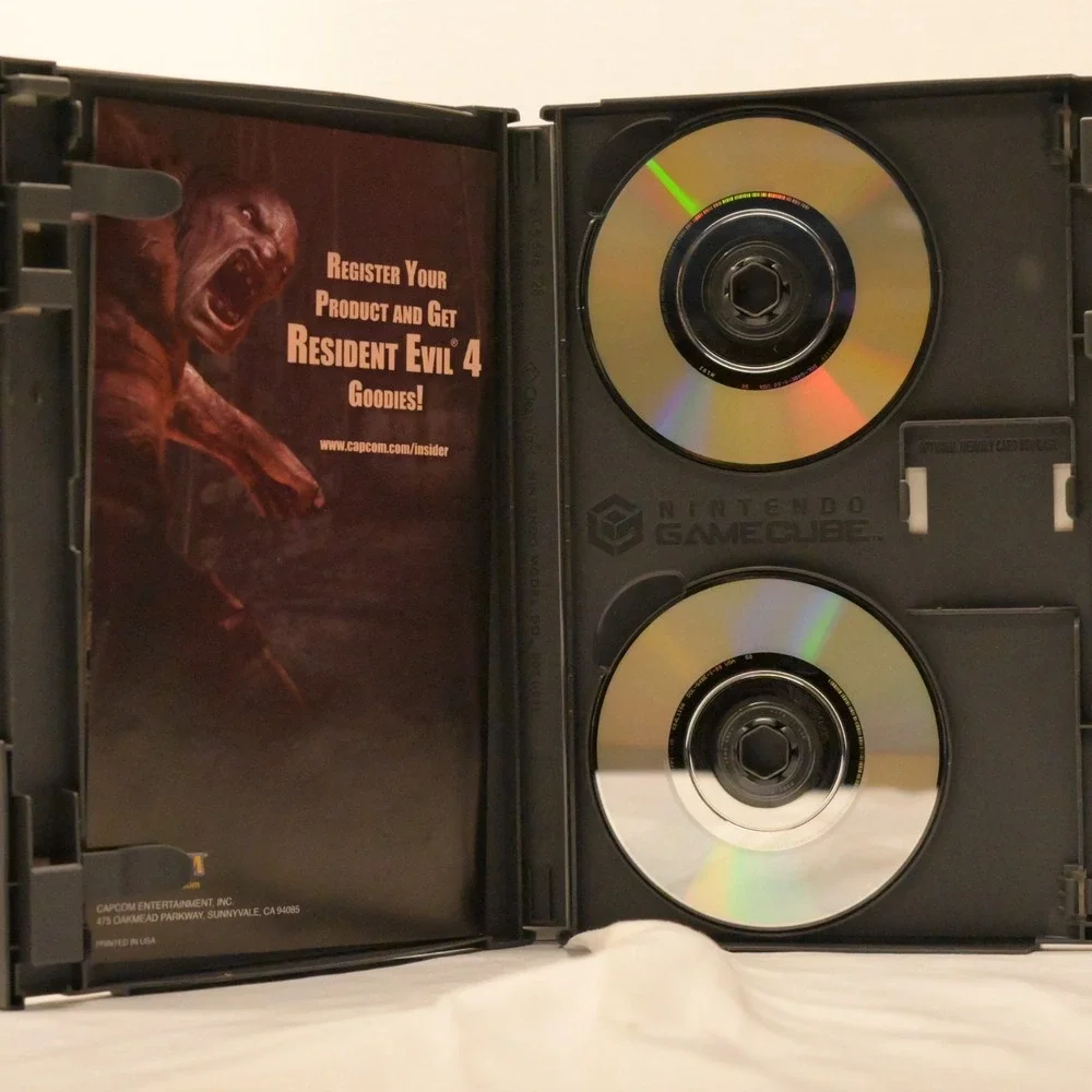 Resident Evil 4 Nintendo GameCube Complete 2 Disc Manual Case